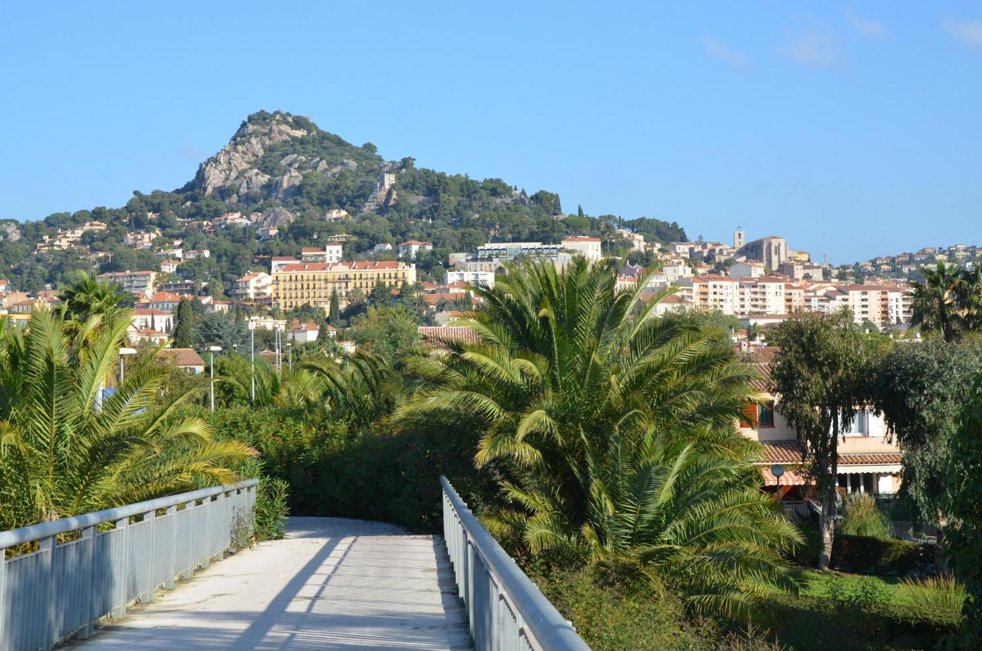 Bel Appart Renove - La Boheme Hyères Exteriér fotografie